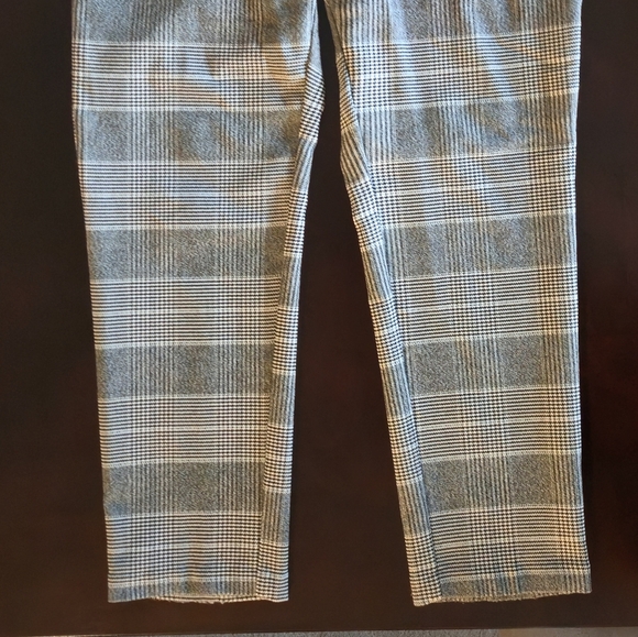 Torrid Plaid Blazer And Pants Set - Picture 13 of 16